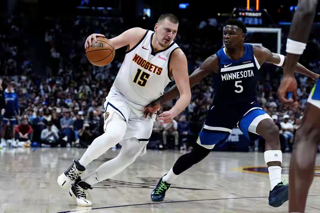 今晚明尼苏达森林狼临场应变——NBA常规赛节点到来；媒体盛赞；训练强度明显提升的简单介绍-kaiyun网站